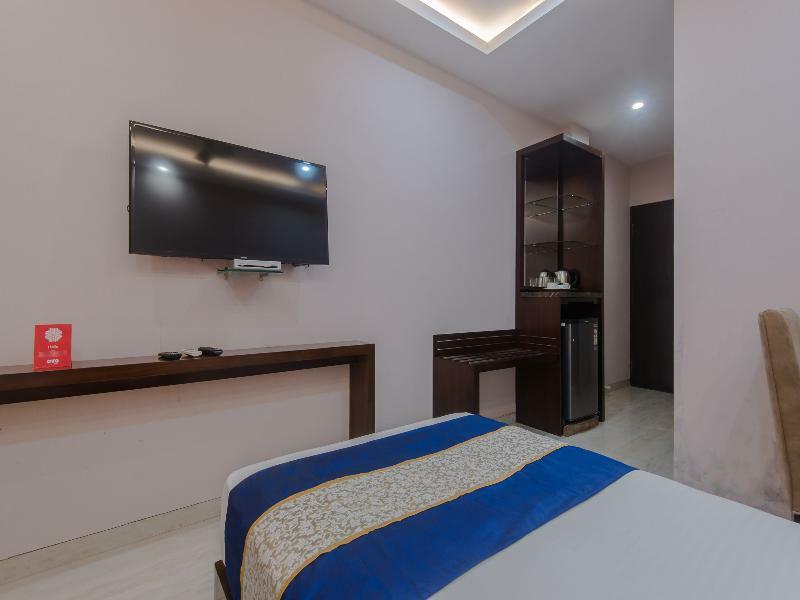 Hotel Oyo Flagship 15439 Colaba Mumbai Exterior foto
